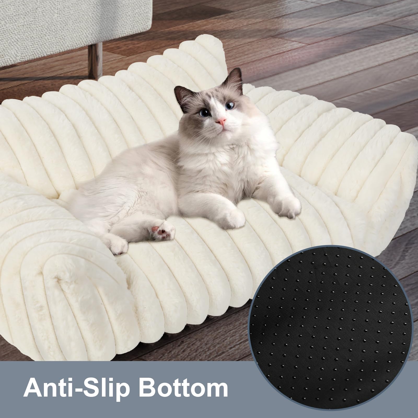 Wn's Day Cute Cat Couch Bed non-slip bottom helps keep the bed in place on smooth floors.