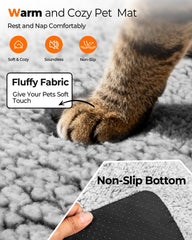 WONONE self-warming pad features a removable cover that is machine washable.