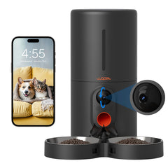 WOPET automatic feeder camera front view enables remote feeding and monitoring.