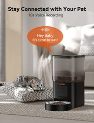 WOPET feeder voice message feature showing owner's 10-second recording