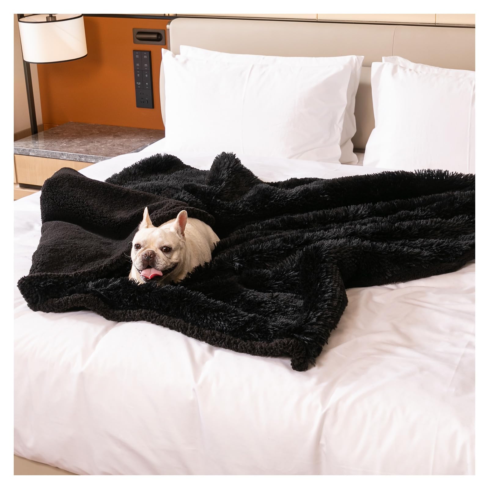 Wowchine lightweight design travels easily for car rides and outdoor trips.