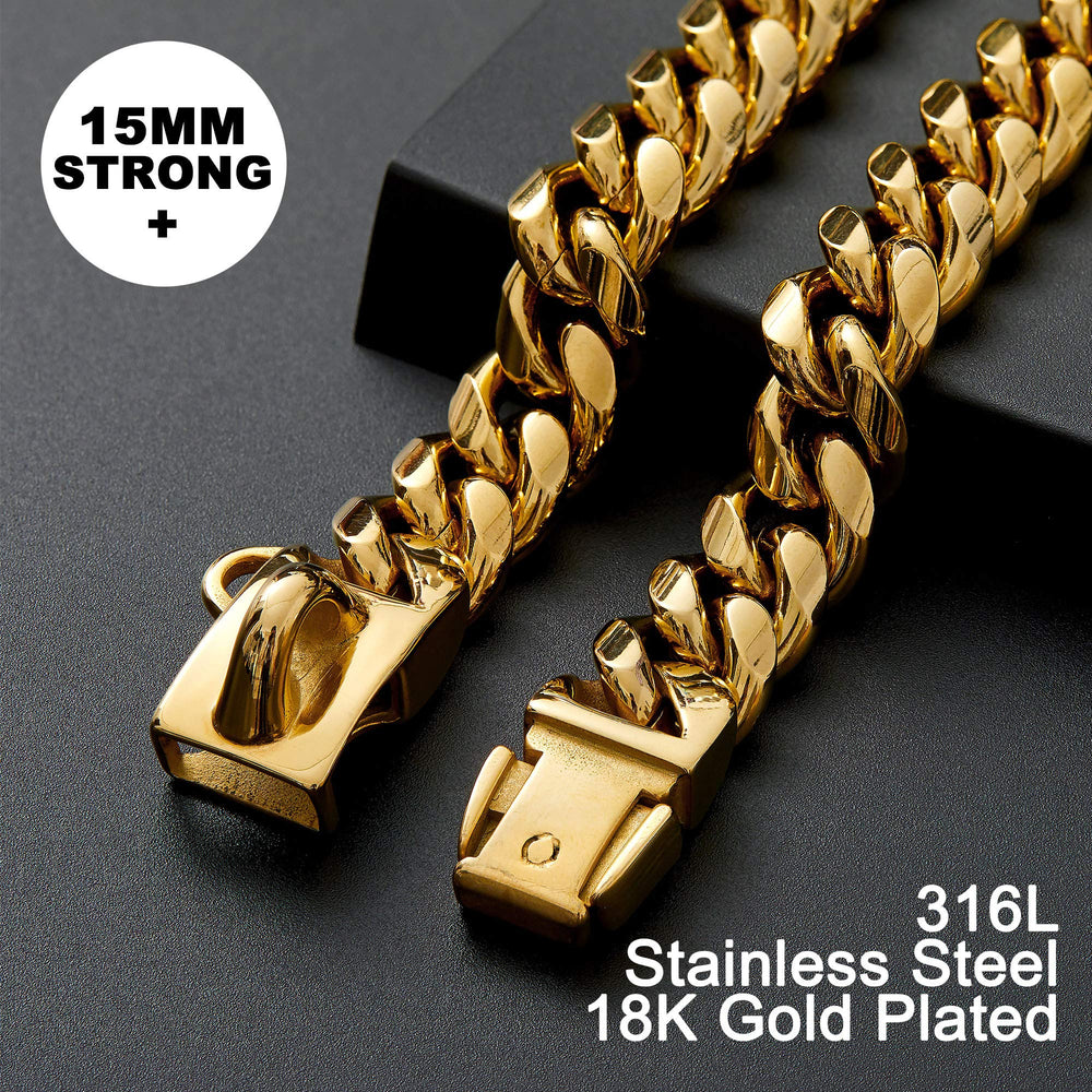 W/W Lifetime polished collar surface reflecting shine and comfort during walks
