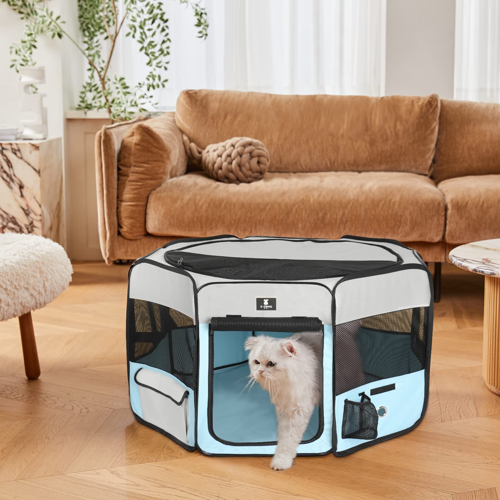 X-ZONE PET dog playpen side and mesh pockets for accessories.