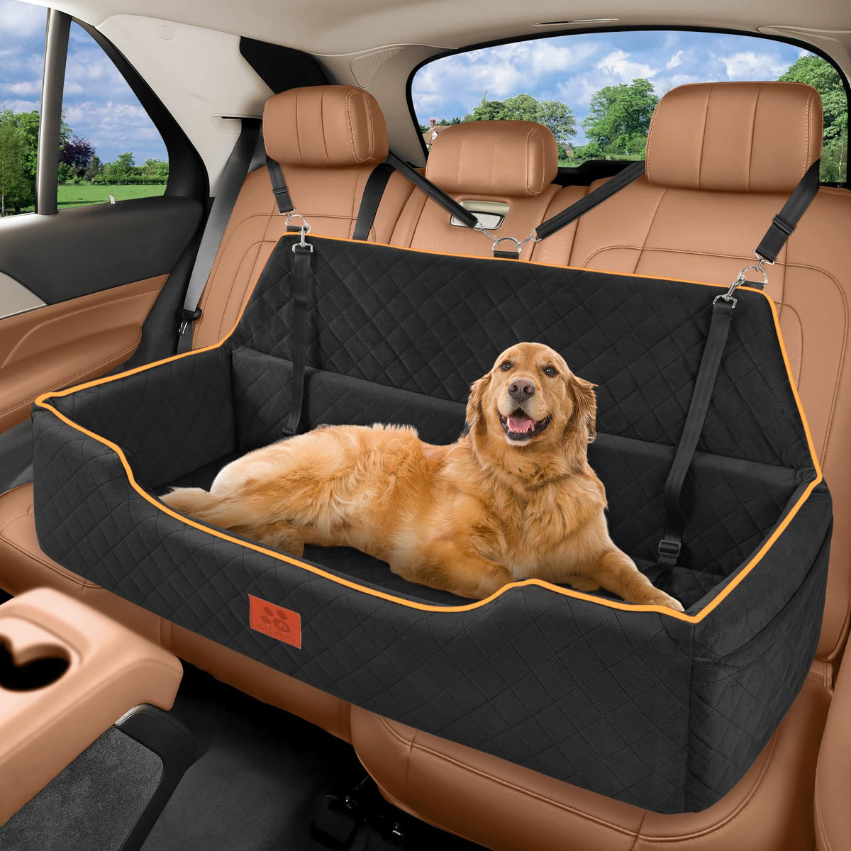 XIEEAOZEE Large Dog Car Seat front view—spacious base for big dogs on road trips