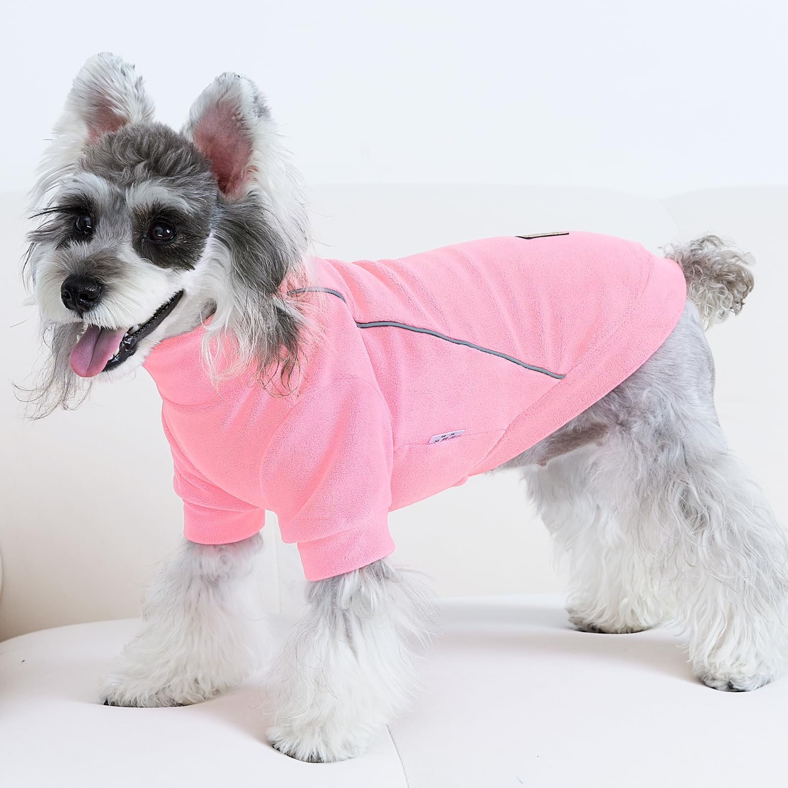 XPUDAC dog sweater ideal for photos, parties, and festive daily wear.