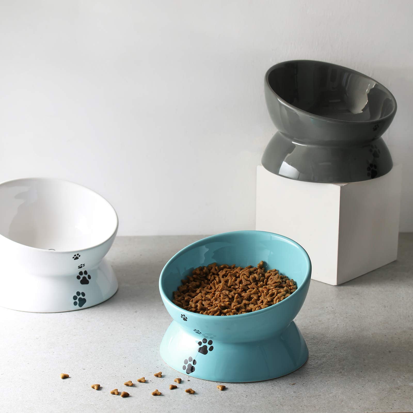 Y YHY cat bowls grey microwave-dishwasher-safe for easy cleaning.