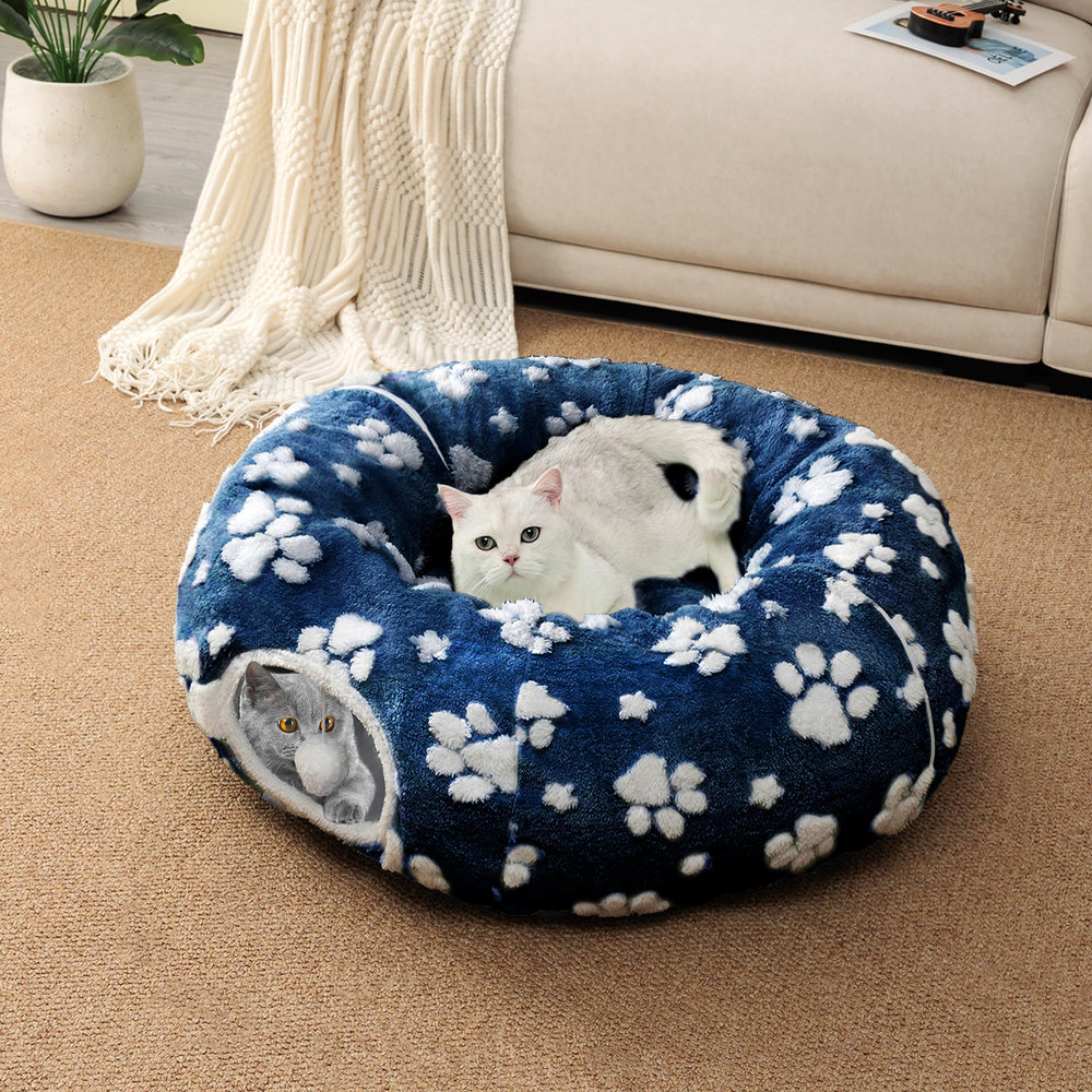 Yaning cat tunnel sherpa material adds soft warmth for naps.