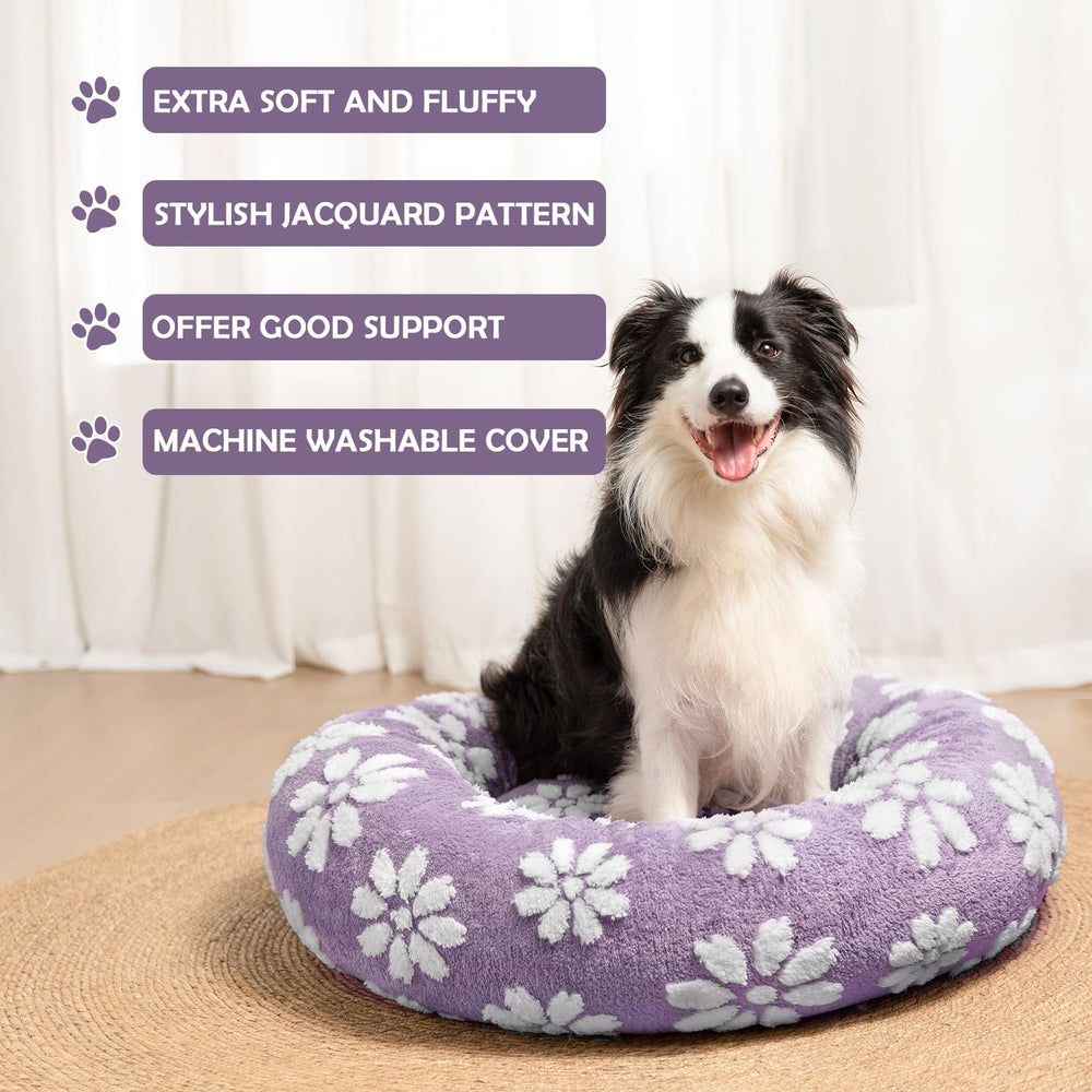 Yaning Donut Bed 360 surround design emphasizes calm, safe, enclosed space for pets.