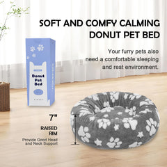 Yaning Donut Bed jacquard pattern adds stylish decor touch