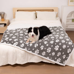 Yaning waterproof blanket 60x80 grey on sofa protects furniture from spills and fur