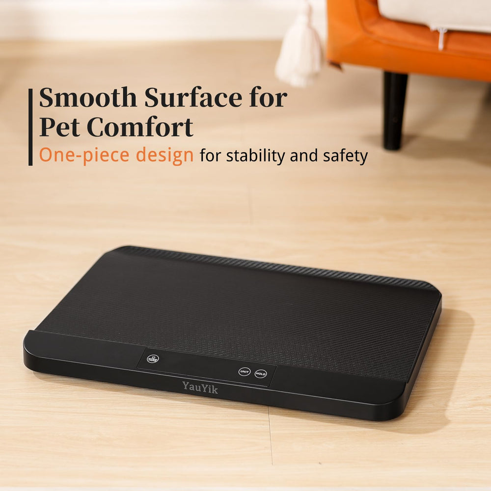 YauYik anti-slip mat keeps pets calm during weighing