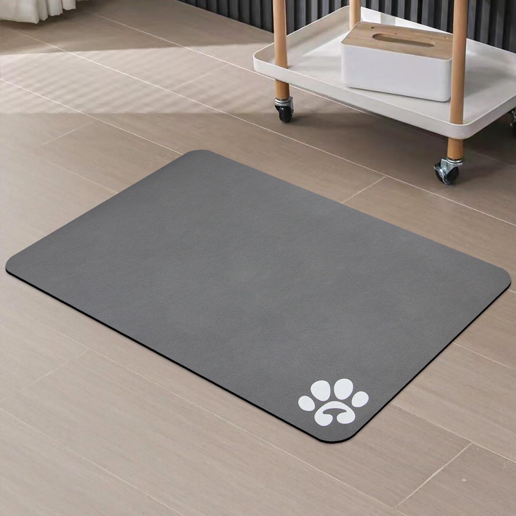 YCT Pet Feeding Mat helps protect floors from spills and footprints
