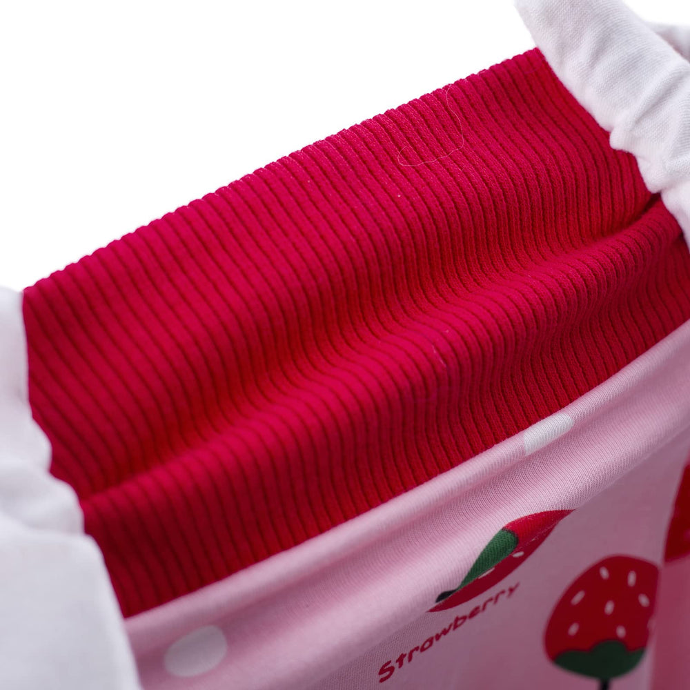 Yeapeeto dog recovery suit shown protecting wounds and deterring licking and chewing
