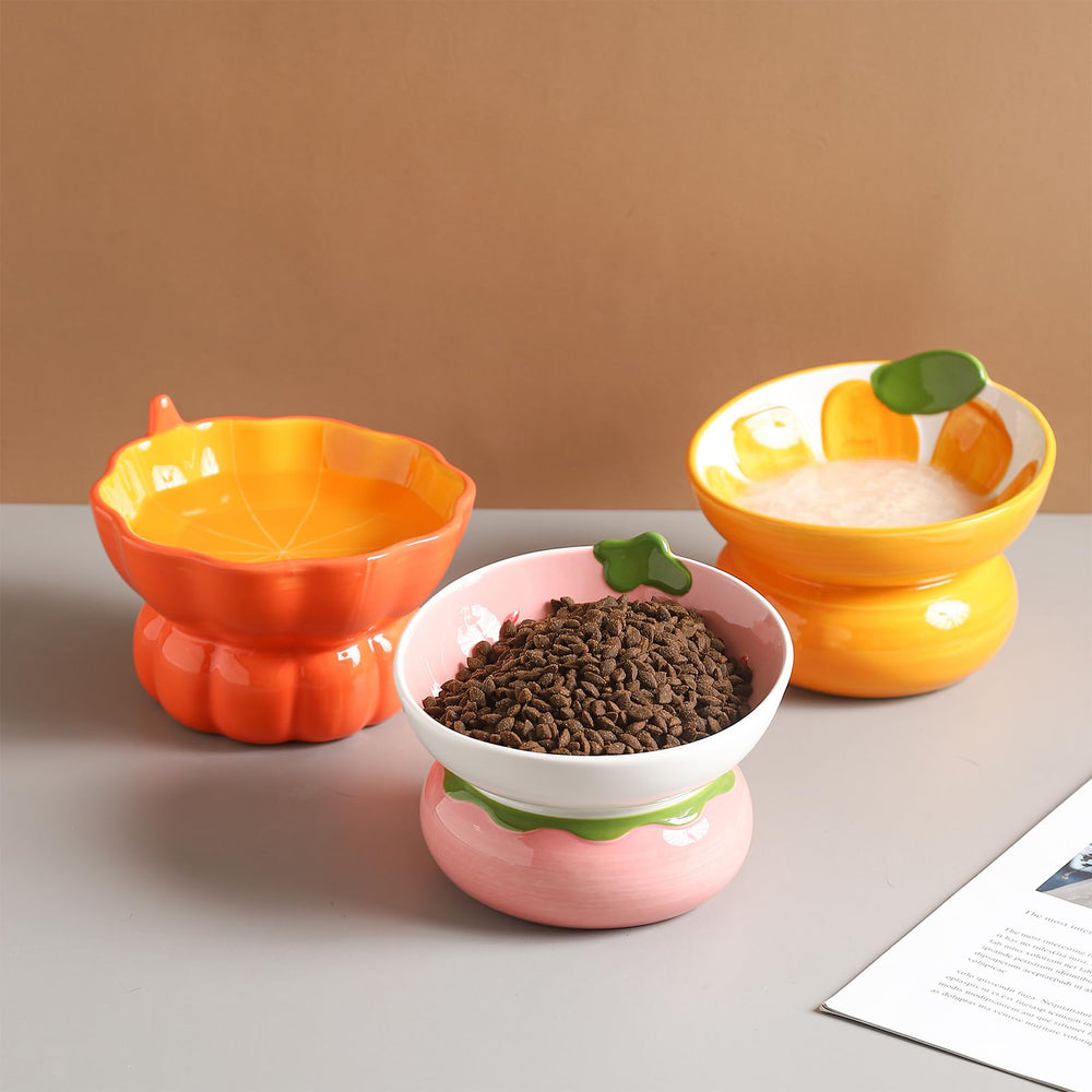 Yeexoxow pumpkin bowl closeup design showcases food-grade ceramic finish.