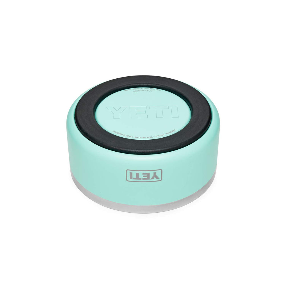 YETI Boomer 4 dishwasher-safe design simplifies after-meal cleanup.