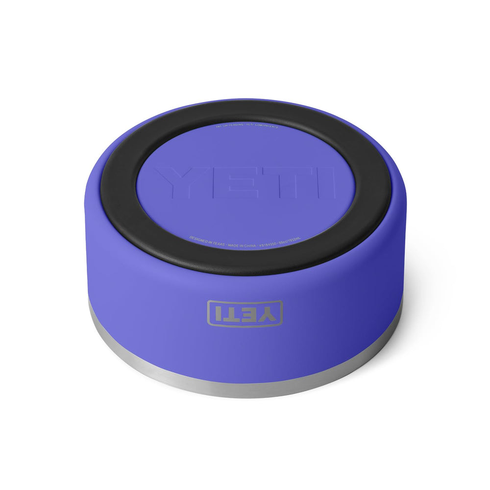 YETI Boomer 8 dishwasher safe icon highlights easy cleanup.