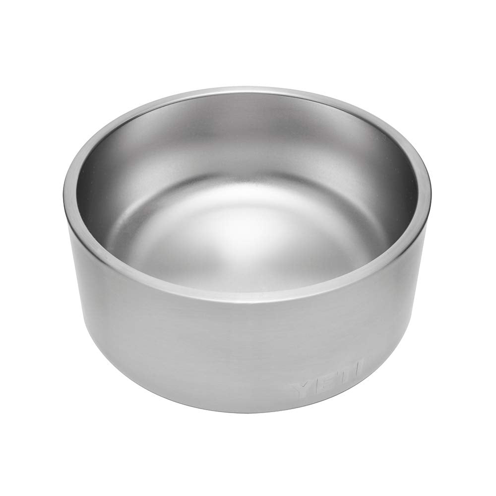 YETI Boomer 8 dishwasher-safe - simple cleanup after furry meals