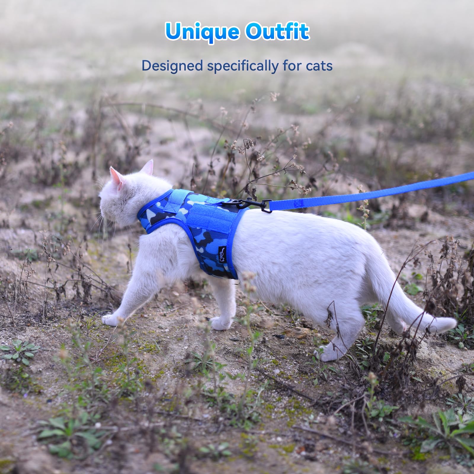 YIZHI MIAOW padded shoulder harness for comfort.