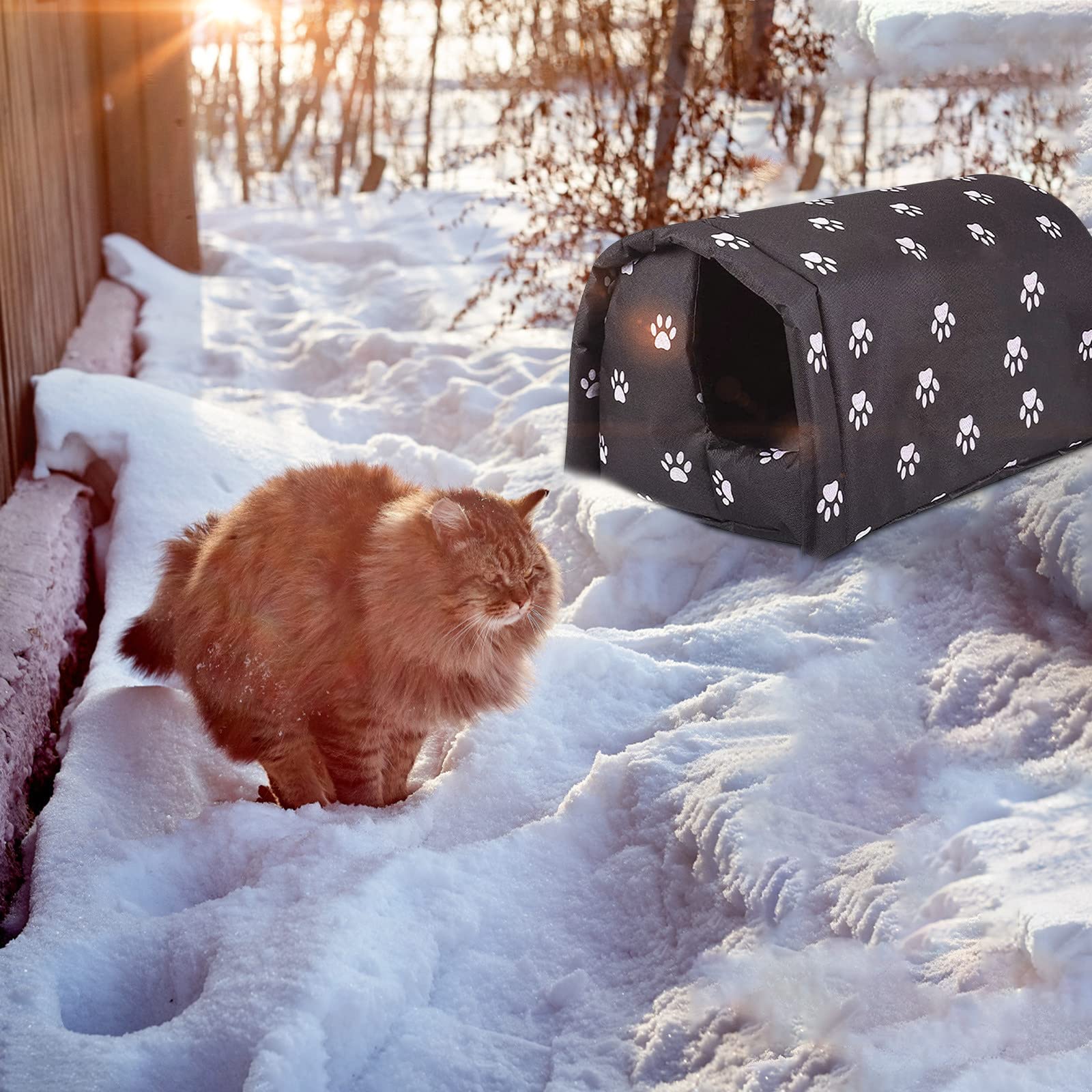 YOMEESOUL plush-lined cat house provides cozy warmth for chilly evenings.