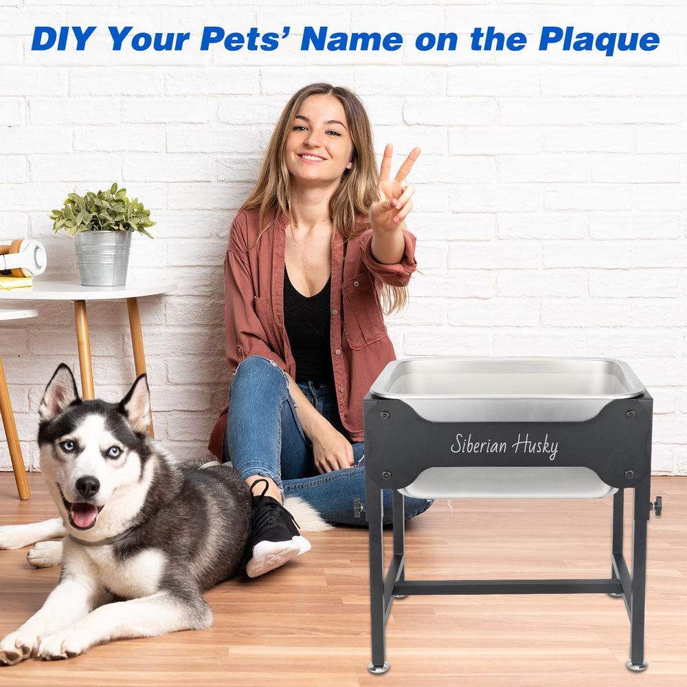 YUEPET water bowl used in both indoor and outdoor spaces for convenience.