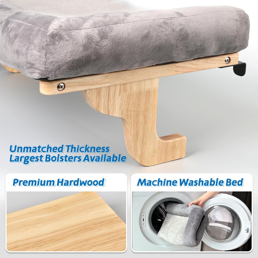 Zakkart cat perch offers ample lounge space for large cats to stretch.