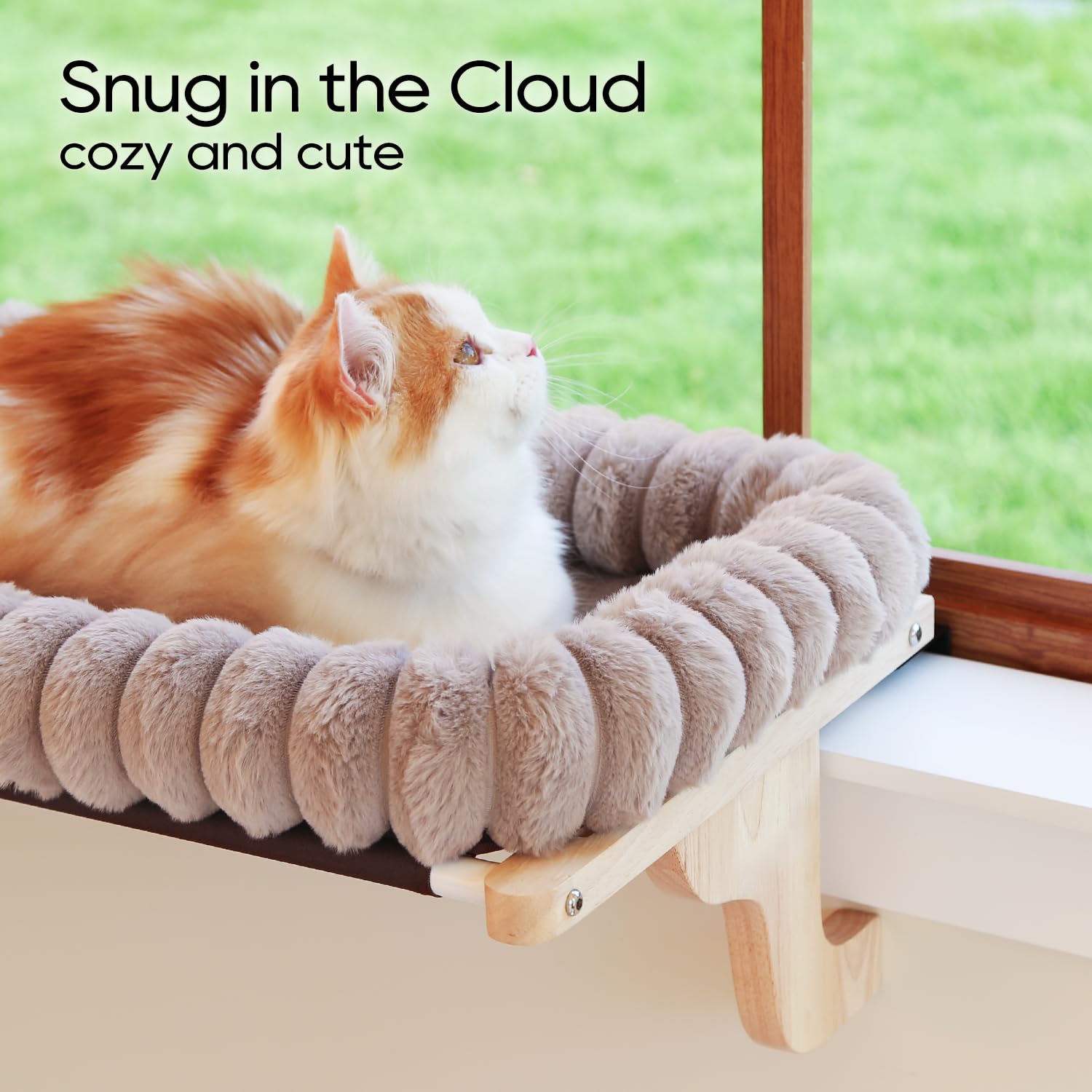Zakkart SnugCloud machine-washable bed in action makes cleanup quick and easy