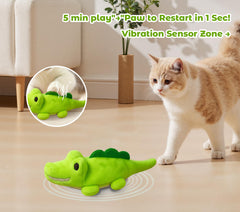 ZeLing HTL croc chase toy performing 360 motion in action to engage cats
