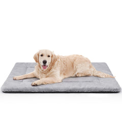 ZENGAOOU dog crate pad gray closeup highlighting plush faux fur comfort for large dogs.