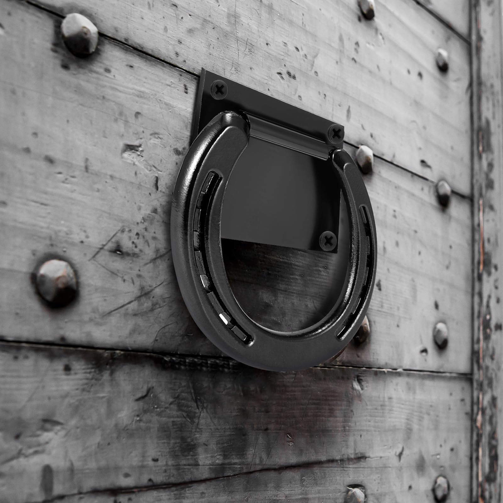 Zhengmy horse-tack barn use with tie ring supporting buckets and nets.