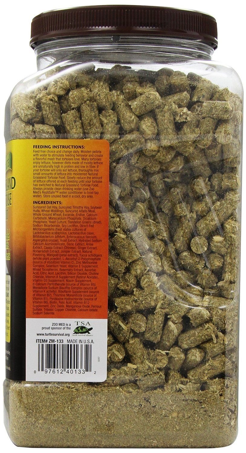 Zoo Med Natural Grassland Tortoise Food fiber texture closeup demonstrates long-stem fiber.