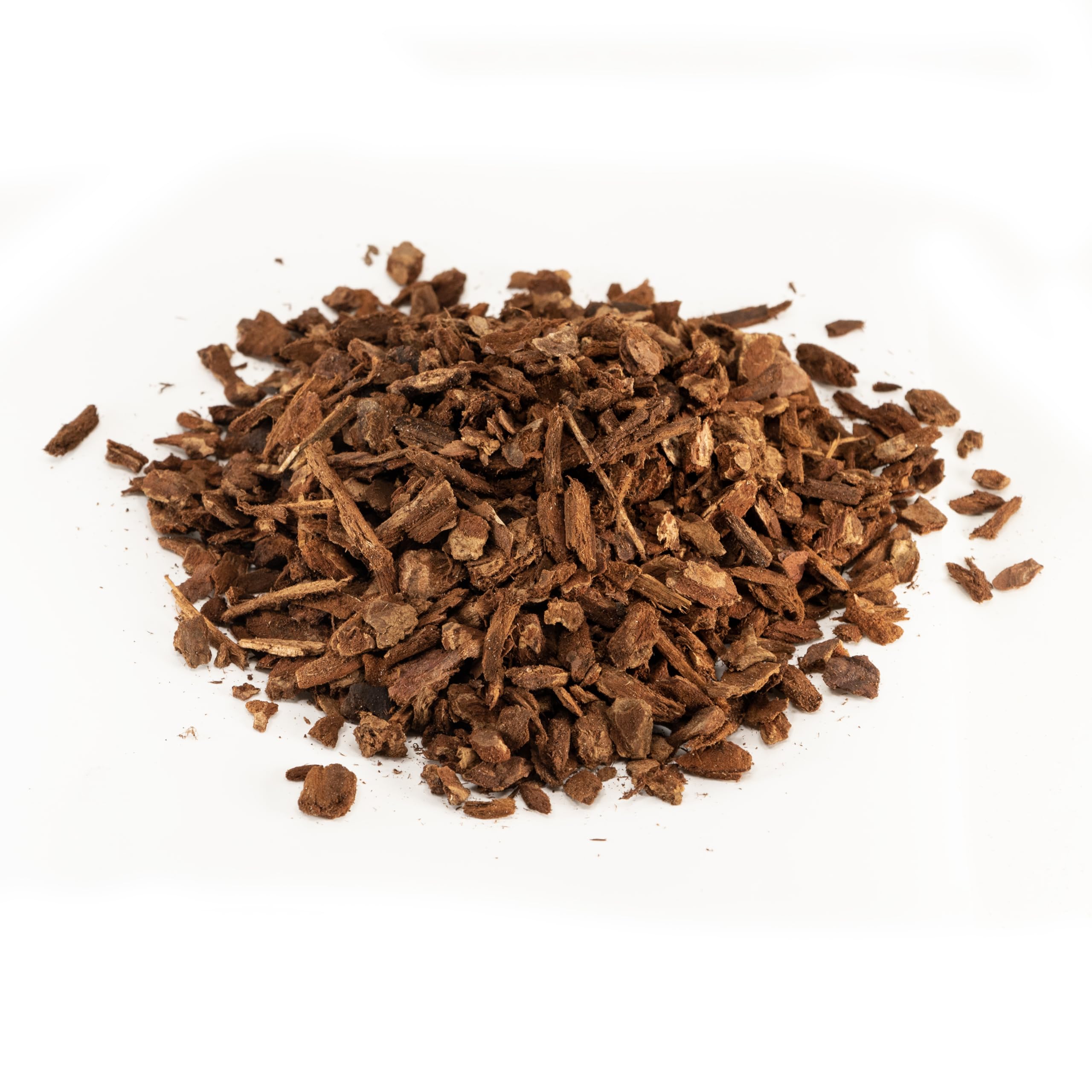 Zoo Med Reptile Bark Fir Bedding bark-chip-closeup highlights moisture retention for humidity-loving habitats.