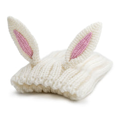 Zoo Snoods elastic neck bands enhance comfort and secure fit.